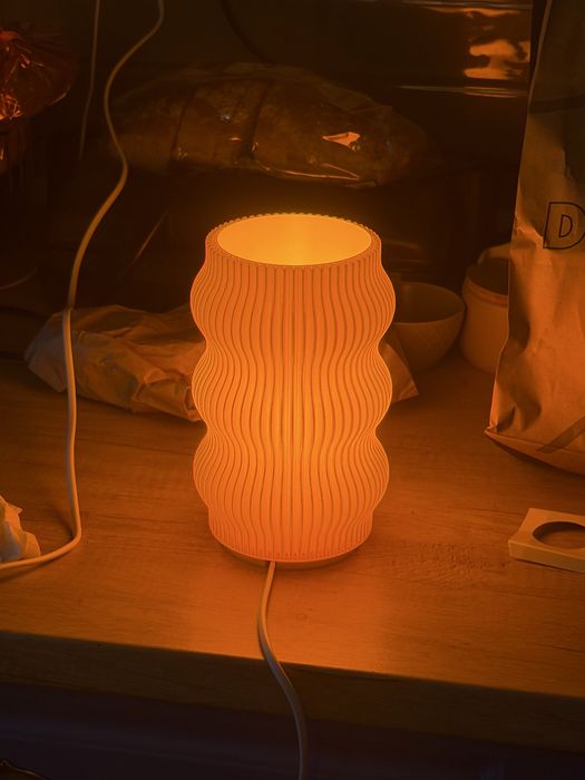 Lampa cu lumina soft