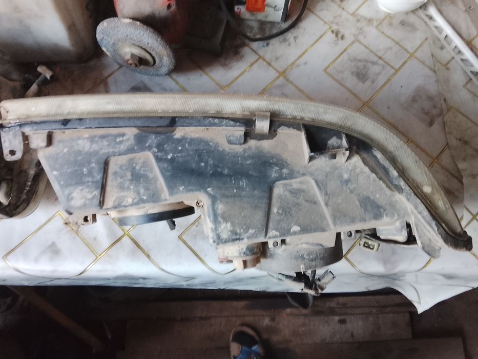 Фара от Даф 105 продаю оригинал