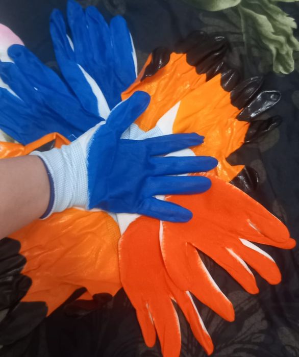 Рабочие перчатки . ПИШИТЕ