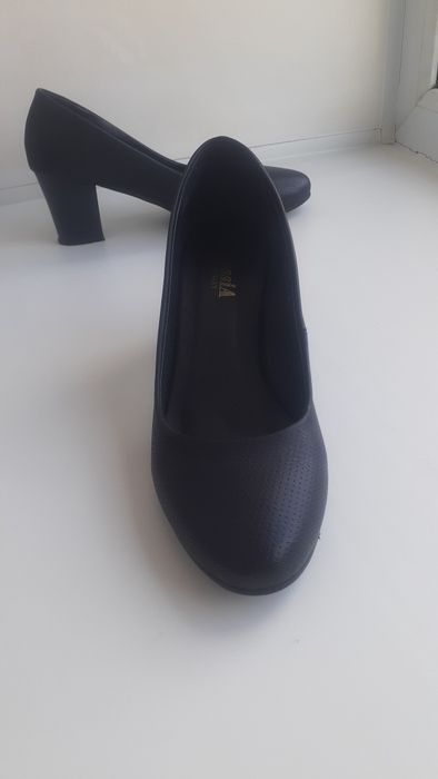 Продам туфли 39 размер