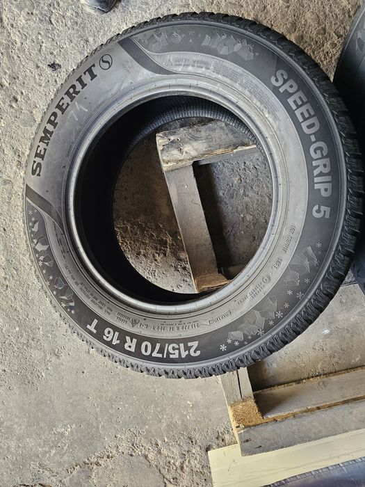 4 anvelope iarna 215 70 16 Semperit 2021