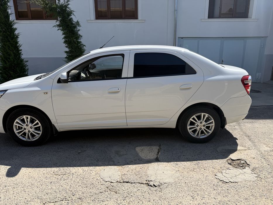 Chevrolet Cobalt 2022 — 2