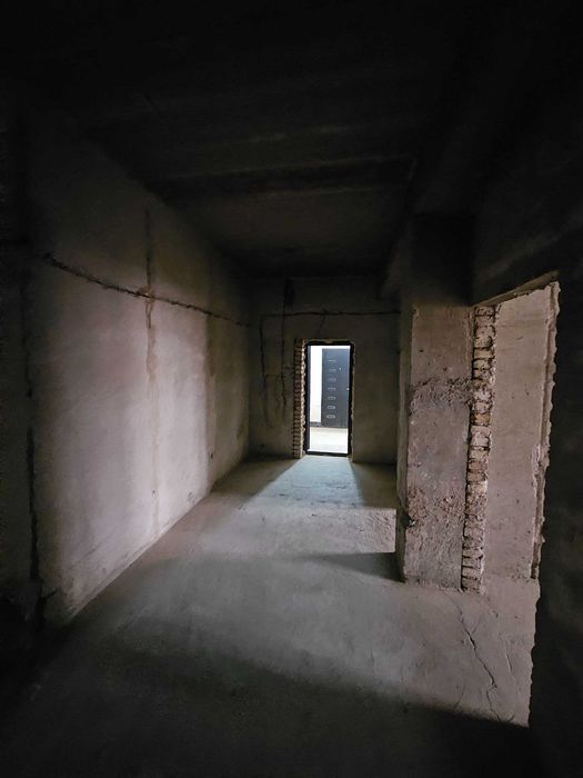 2 хоналик квартира 1 кават кирпичный дом, крытый рынок, алянс