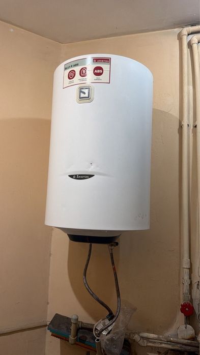 Газовый котел Ferroli и бойлер Ariston