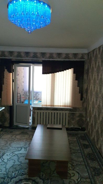 Продаётся 2х комнатная кирпичная квартира с ремонтом  65 кв на 4 этаже