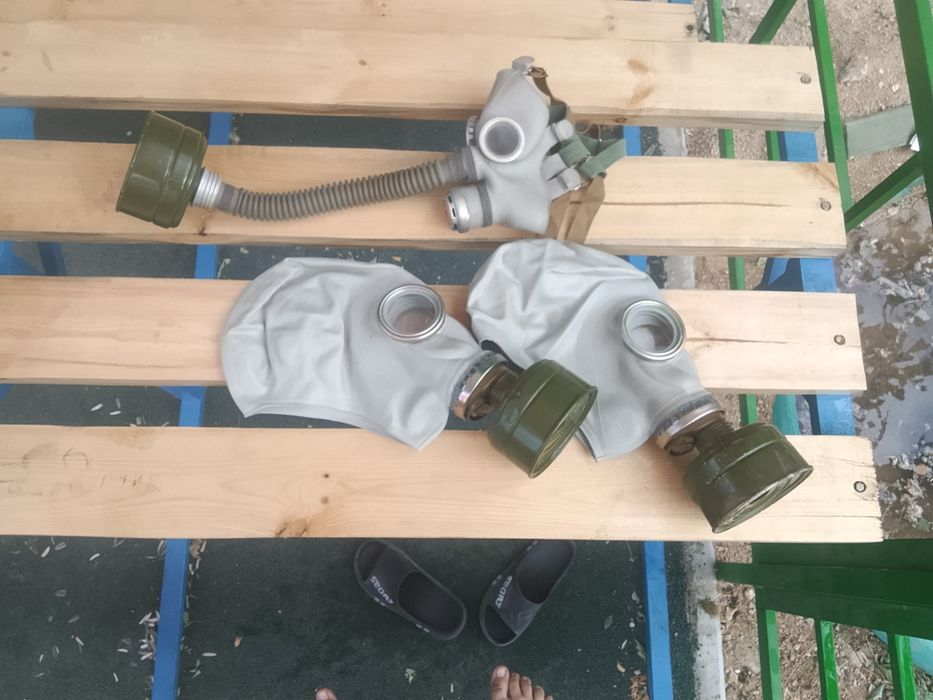 Продадим противогазы