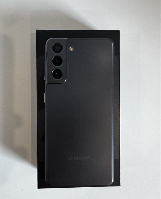 Телефон Samsung S21 5G 128GB