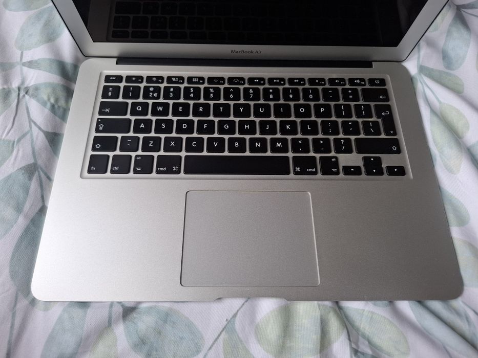 MacBook Air I5 A1466