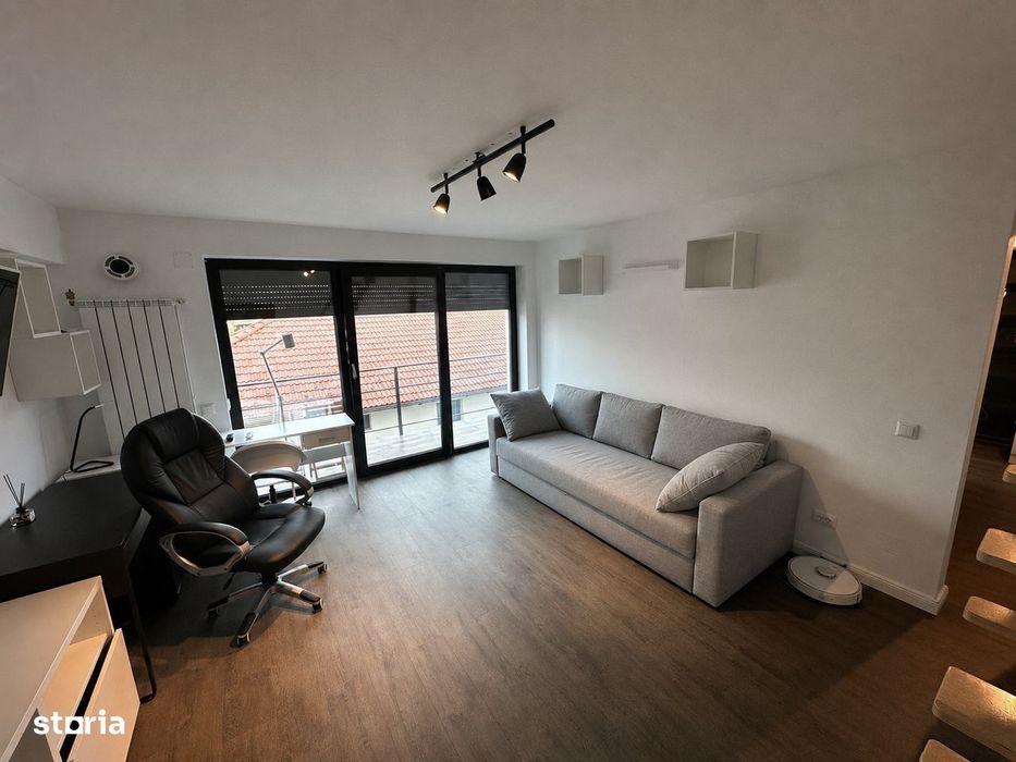 Apartament 2 camere, balcon, zona centrala — fotografia 1
