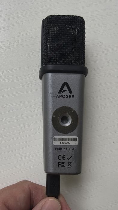 Microfon Studio Prodcast Apogee