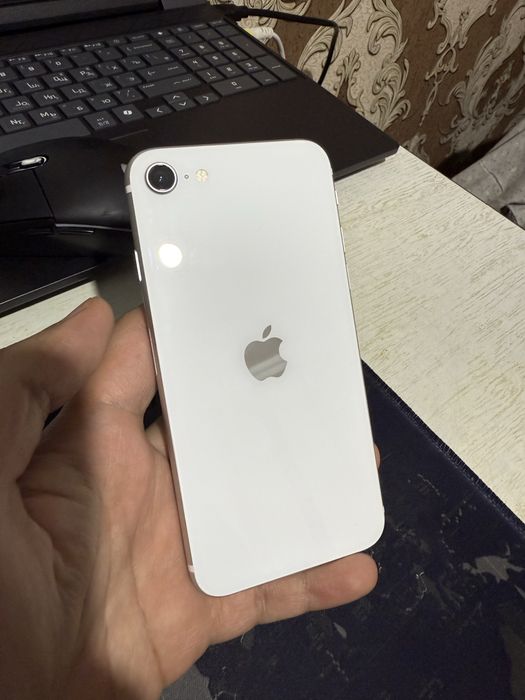 Iphone se 2020 64 gb