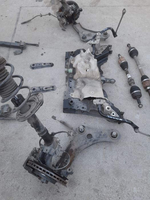 Mecanica Punte Fata Brate Fuzete Renault Megane IV 4 1.5 Dci 2017-2022
