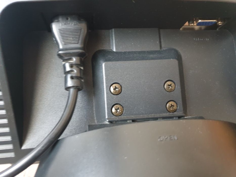 Монитор Samsung SyncMaster