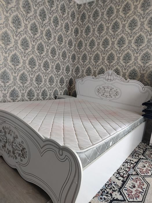 Mebel spalni matras,shkaf hamasi sotiladi