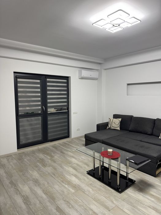 Inchiriez apartament 2 camere bloc nou