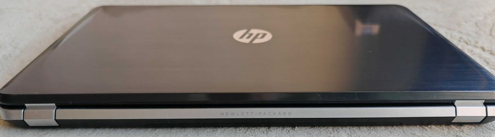 HP Pavilion 17.3" HD+ Intel i5‑4200M 8GB SSD Samsung 860EVO 250GB
