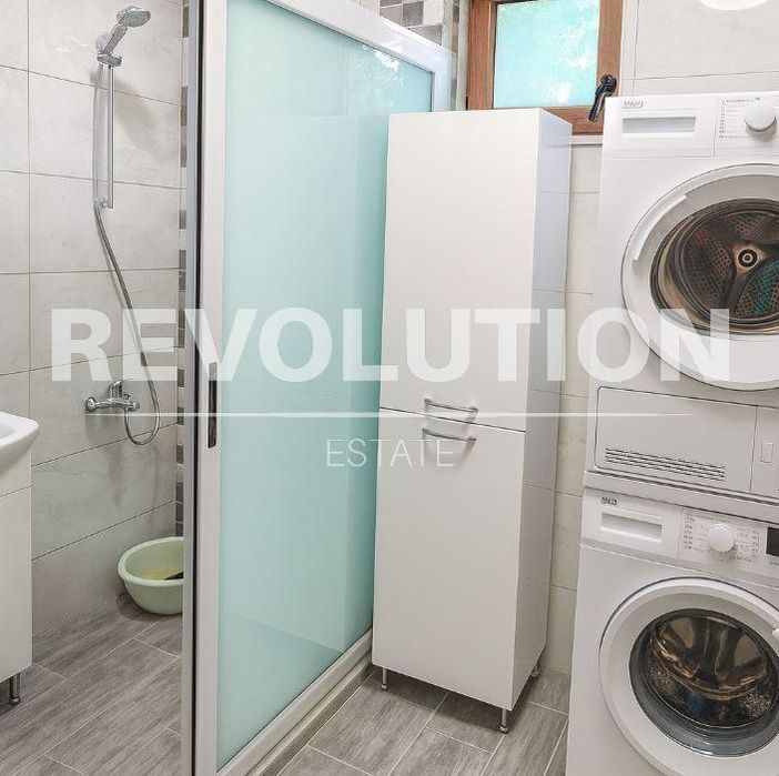 Дава се под наем Тристаен апартамент в Варна, Бриз - 80 кв.м за 750 € - Снимка #4