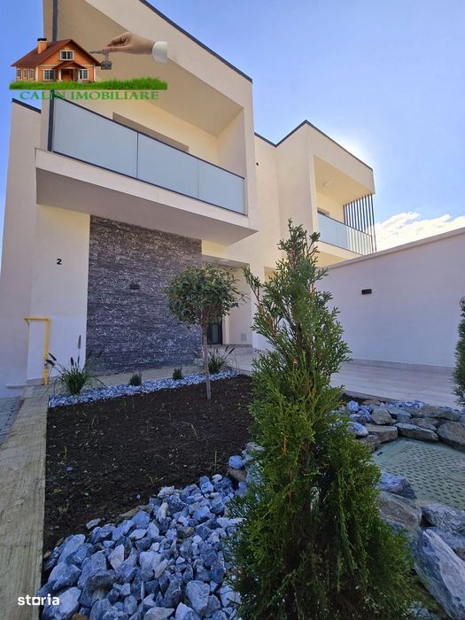 Duplex Lux 4 Camere 115 Mp Curte 300 Mp Hli̇ncea Pădure 158.000 Euro