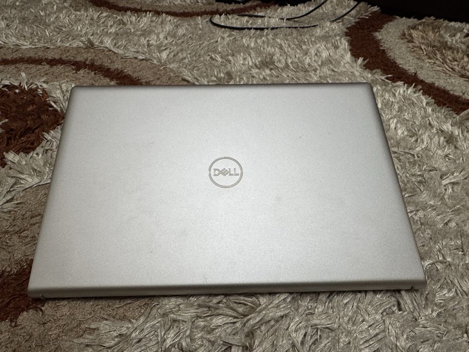 Laptop Dell Inspiron 14” Stare Super. Ryzen 7 (echivalent Intel i7)