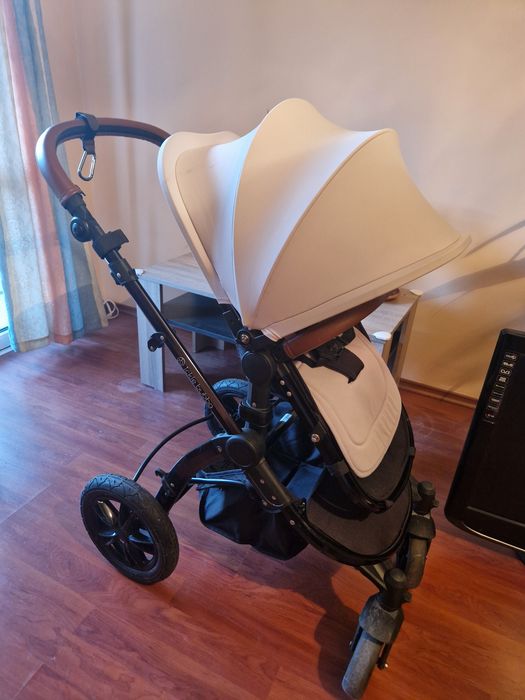 Бебешка количка Ickle Bubba Stom v3