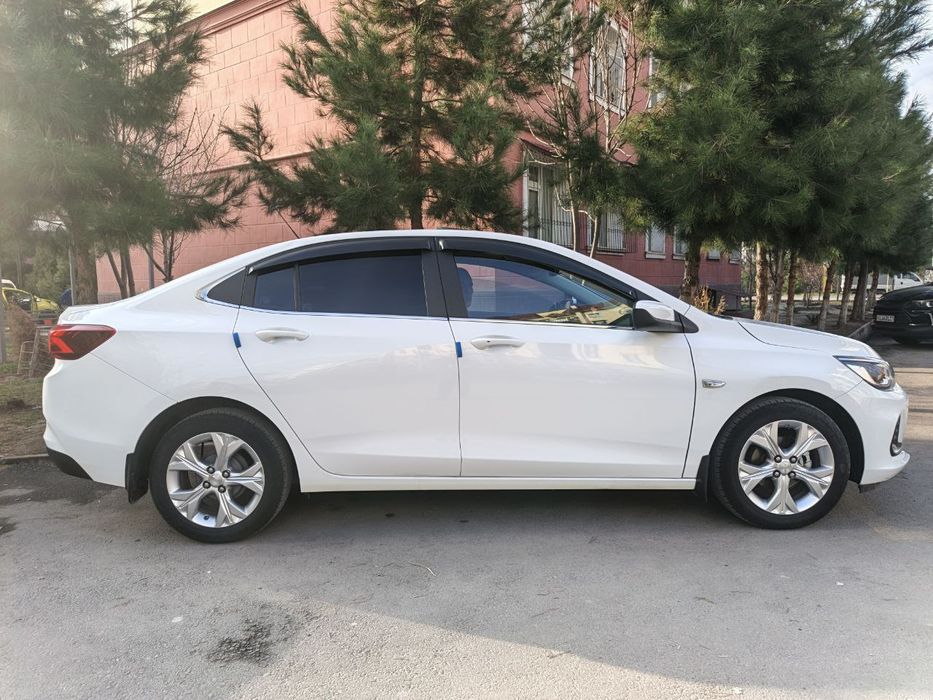 Продам машину СРОЧНО