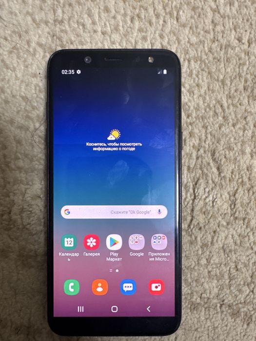 Продам.     самсунг.     А6