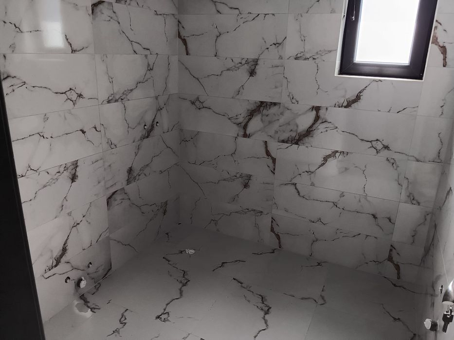 Casa de vanzare in Tulucesti(cartierul nou). Se poate si inchiria.