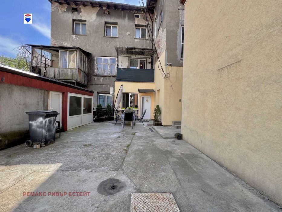 Продава се Къща в Русе, Център - 87 кв.м за 1540 €/кв.м - Снимка #13