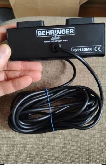 Pedala dubla chitara Behringer FS112GMX AMP Dual Switch Pedal