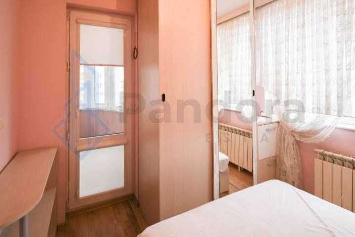 Тристаен апартамент под наем в кв. Студентски град