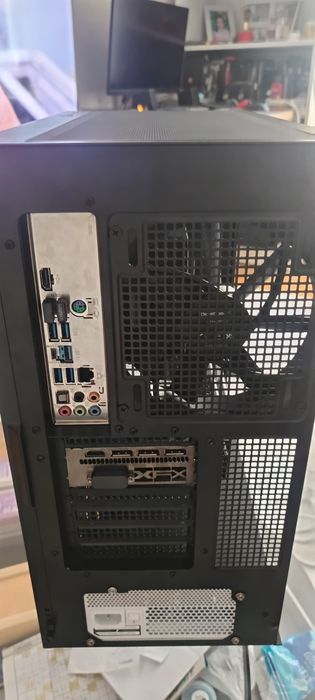 De vânzare unitate Pc AMD Ryzen