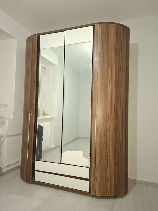 2 шкафа для одежды СРОЧНО