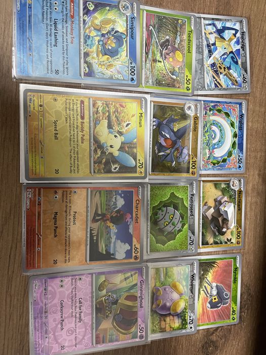 49 carti Pokemon Holo Reverse