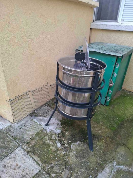 Радиална центрофуга 12 магазински рамки