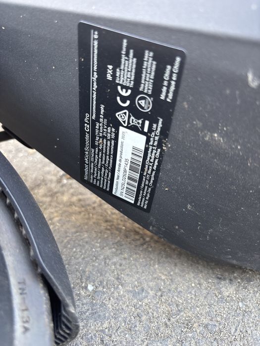Trotineta electrica copii Ninebot C2 Pro