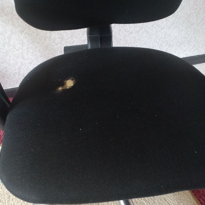 Официальная кресло