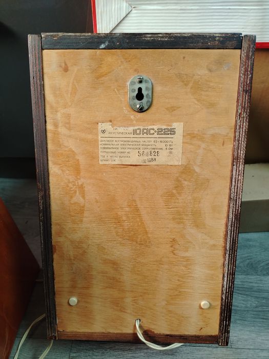 Продам калонки 10 Ас.