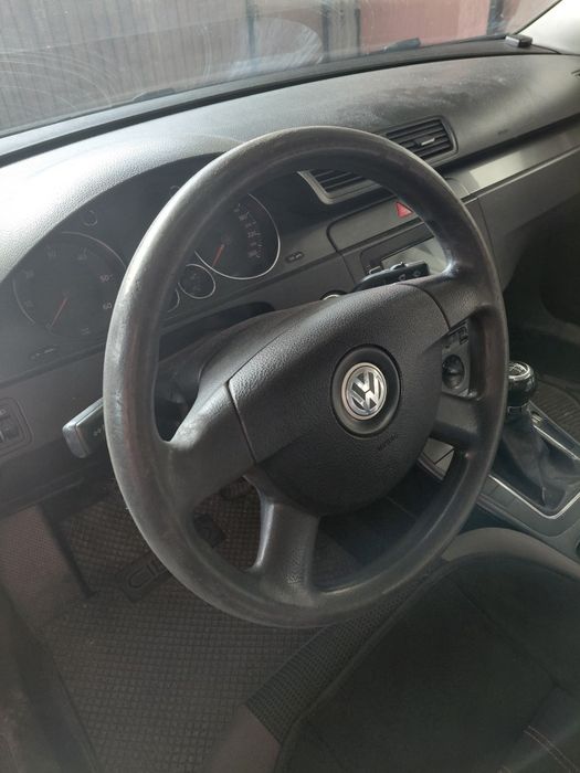 Volkswagen  passat b 6