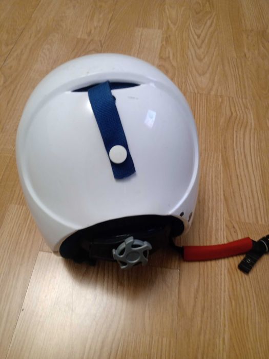 Детска каска за ски