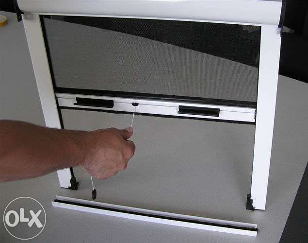 Rulouri și jaluzele! Rulouri zi noapte, ZEBRE! Paneluri.Plase insecte.