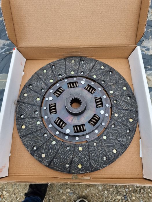 Disc ambreiaj Fiat ford 3000 original preț 450 lei bucata tel 0751 56