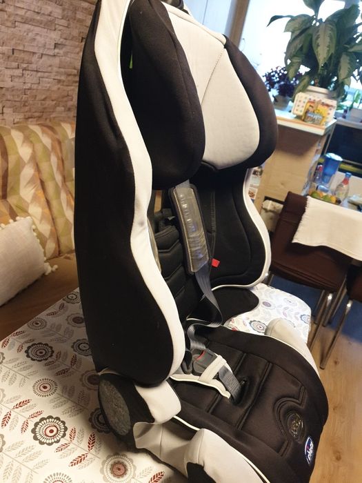 Автомобилно детско столче CHICCO  NEPTUNE  9-25кг.
