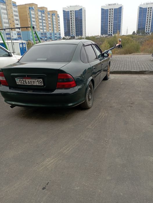 Продам машину Opel Vectra B