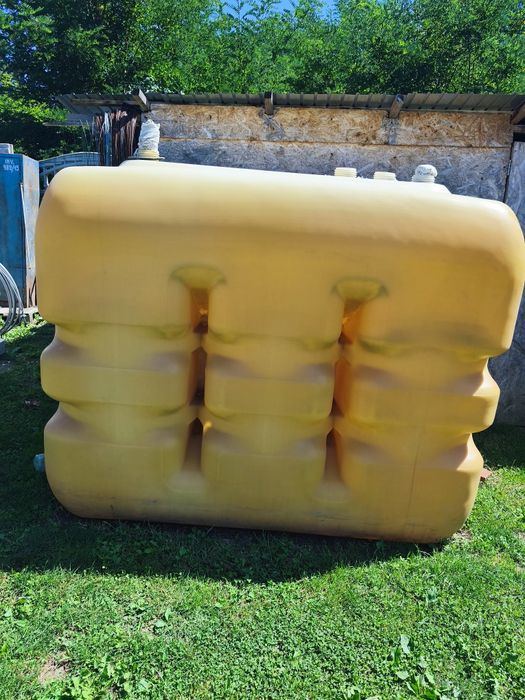 Vind butoaie 1000 l IBC