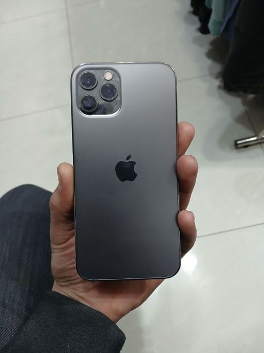 Iphone 12 pro idiyal