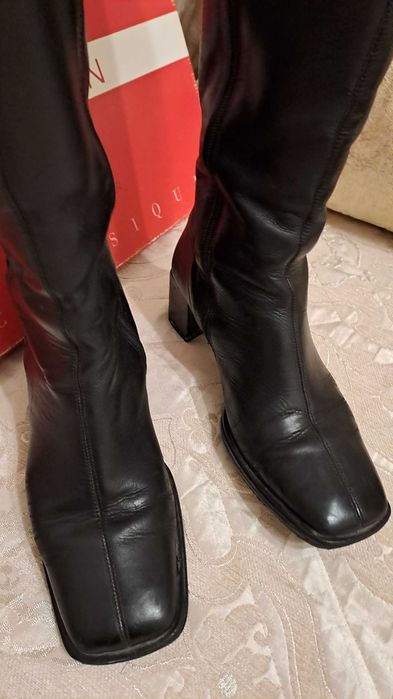 Черни дамски ботуши естествена кожа 38 номер