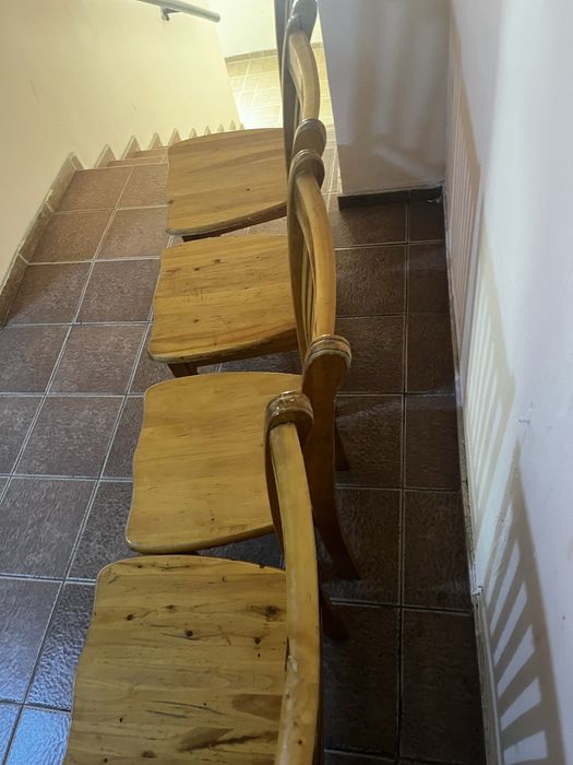 Стулья в количестве 4 шт (б/у)