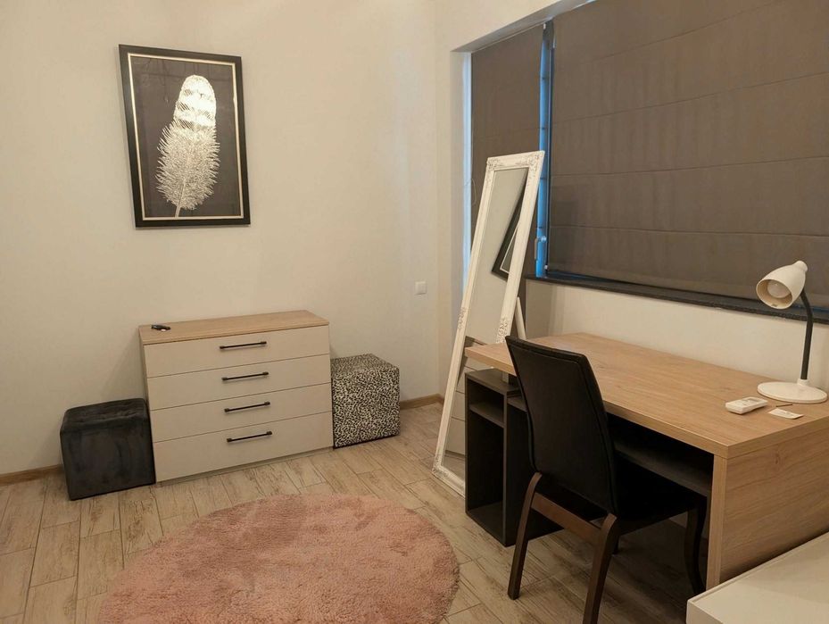 Дава се под наем Тристаен апартамент в Пловдив, Мараша - 120 кв.м за 800 € - Снимка #10