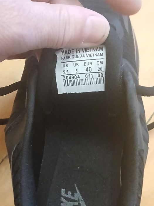 Маратонки NIKE Намаление