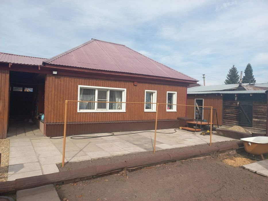 Продаётся деревянный дом